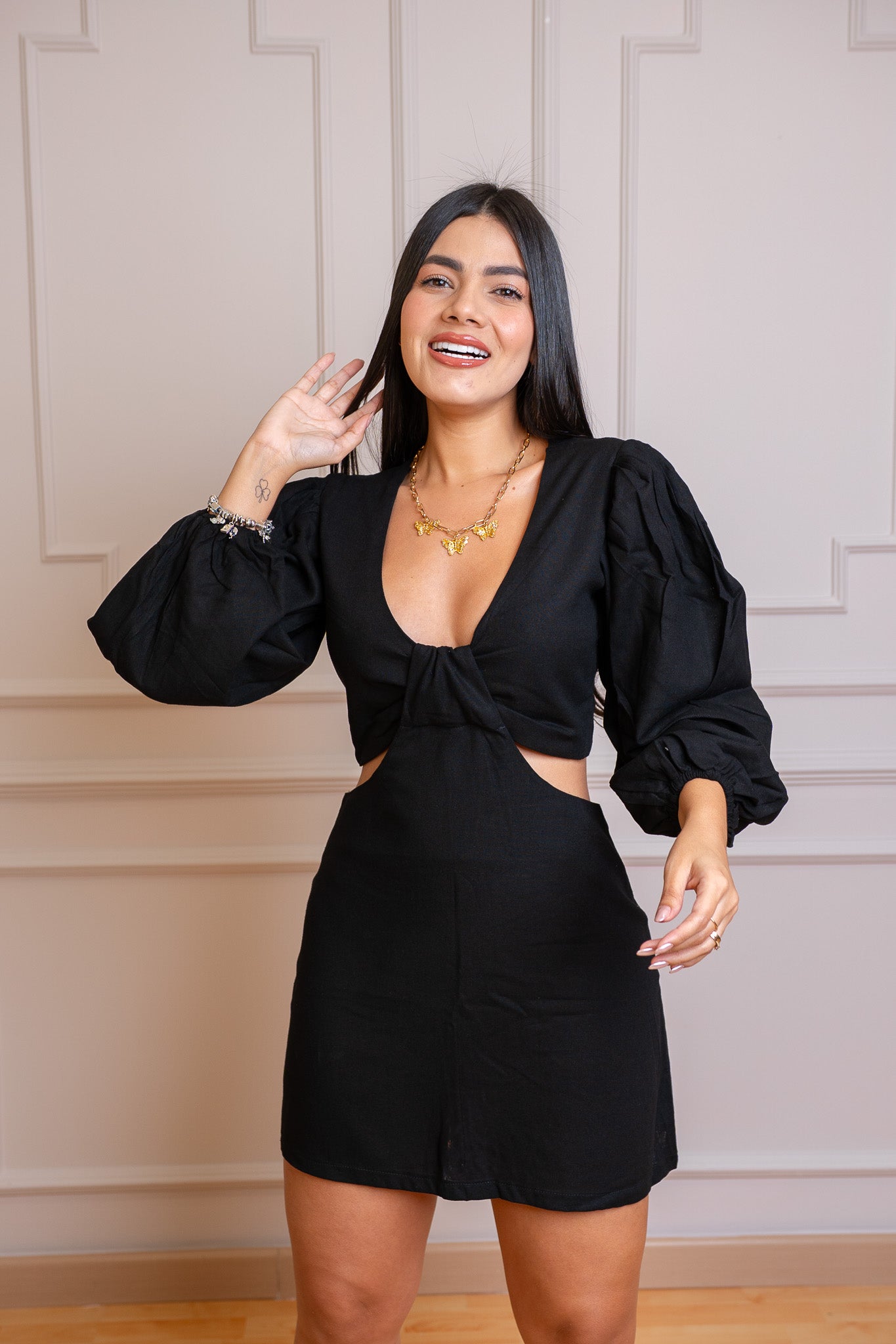 Vestido en Lino Suave color negro – Ligero, elegante y siempre en tendencia