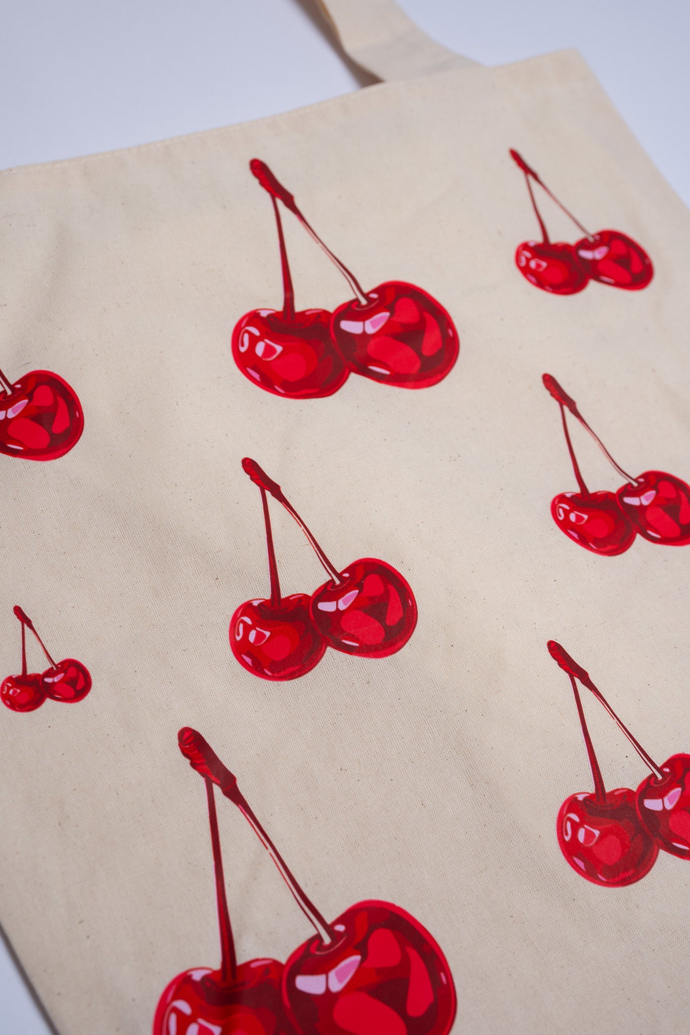 Tote Bag práctico y moderno – Espacioso, resistente y con estilo para cualquier ocasión REF: 8004