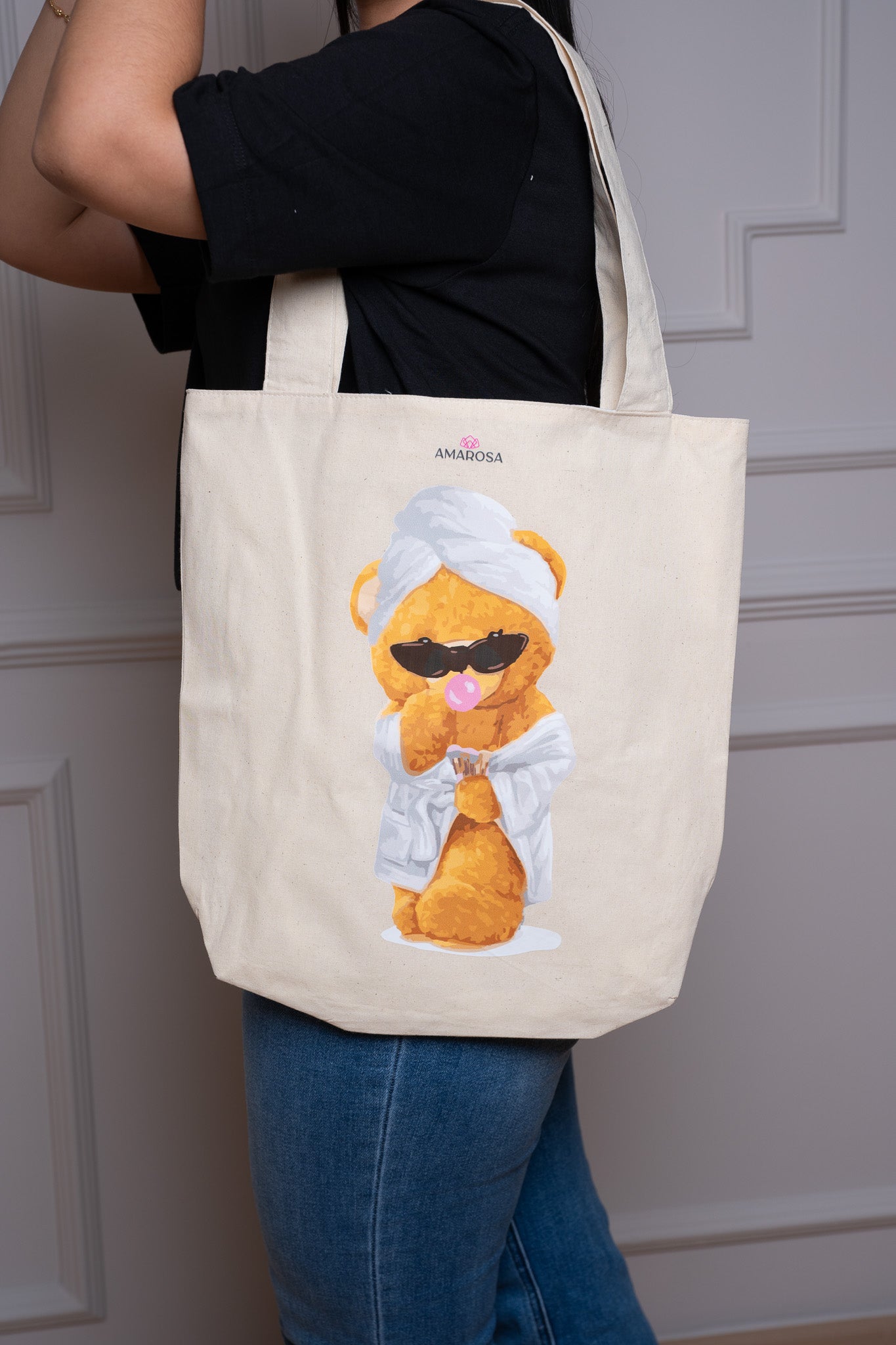 Tote Bag práctico y moderno – Espacioso, resistente y con estilo para cualquier ocasión REF: 8012