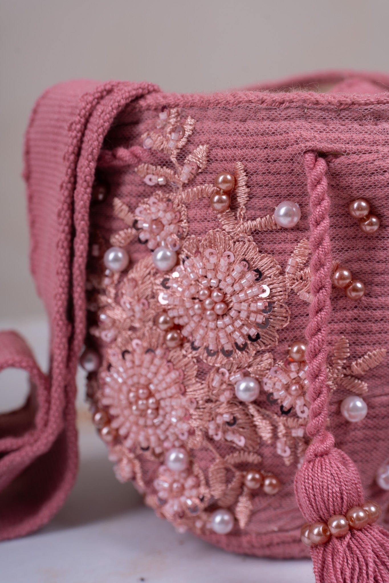 Mochila Luxury Mini 06 – Bolso Artesanal de Alta Gama con Acabados de Lujo